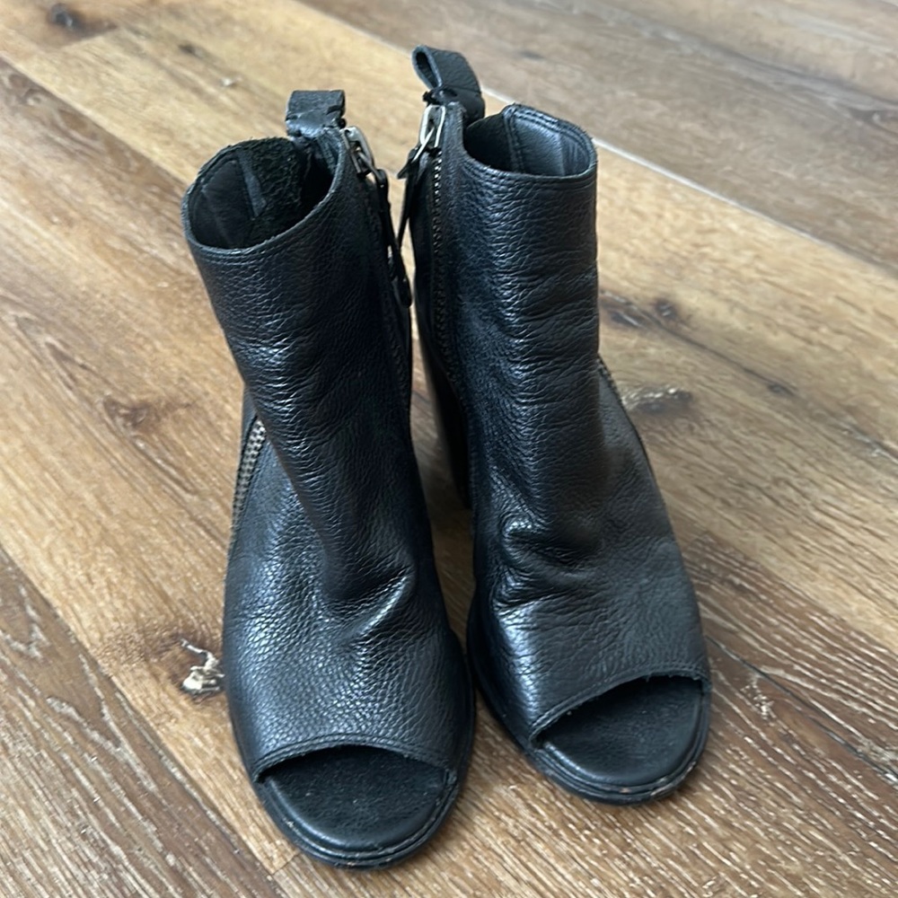 Dolce Vita Block Heels